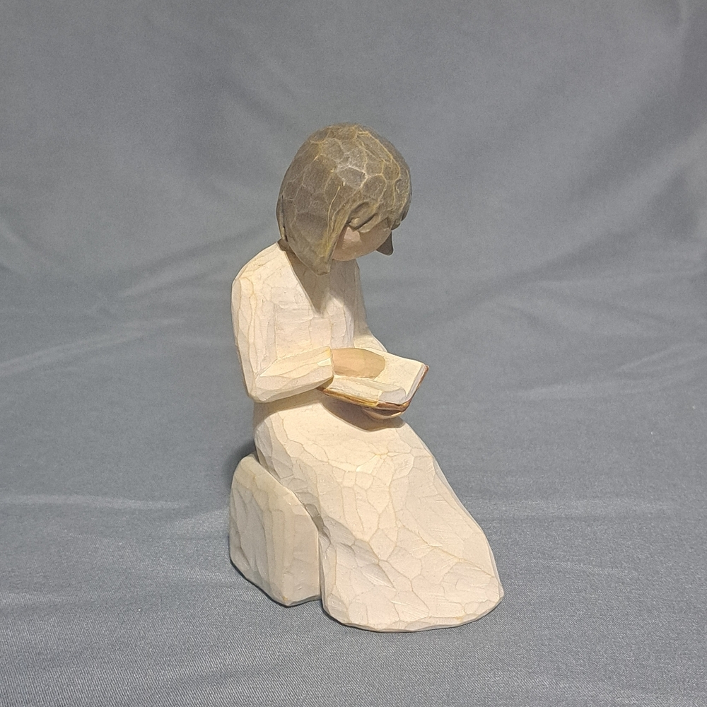 Willow Tree Wisdom Resin Figurine Female Holding Book Hand Carved 4" H